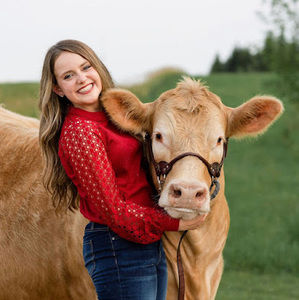 Meet your Posher, Madelyn